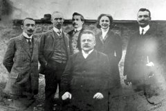 2 - Učitelský sbor obecní školy ve školním roce 1910 – 11