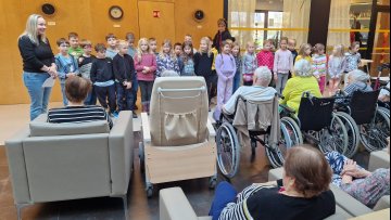 DEN LASKAVOSTI