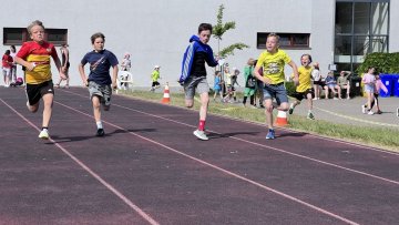 Sportovní den a Run and Help - fotografie a další informace