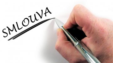 DAROVACÍ SMLOUVA na financování párové výuky pro 1. ročník 2019/2020 - "léto 2019"